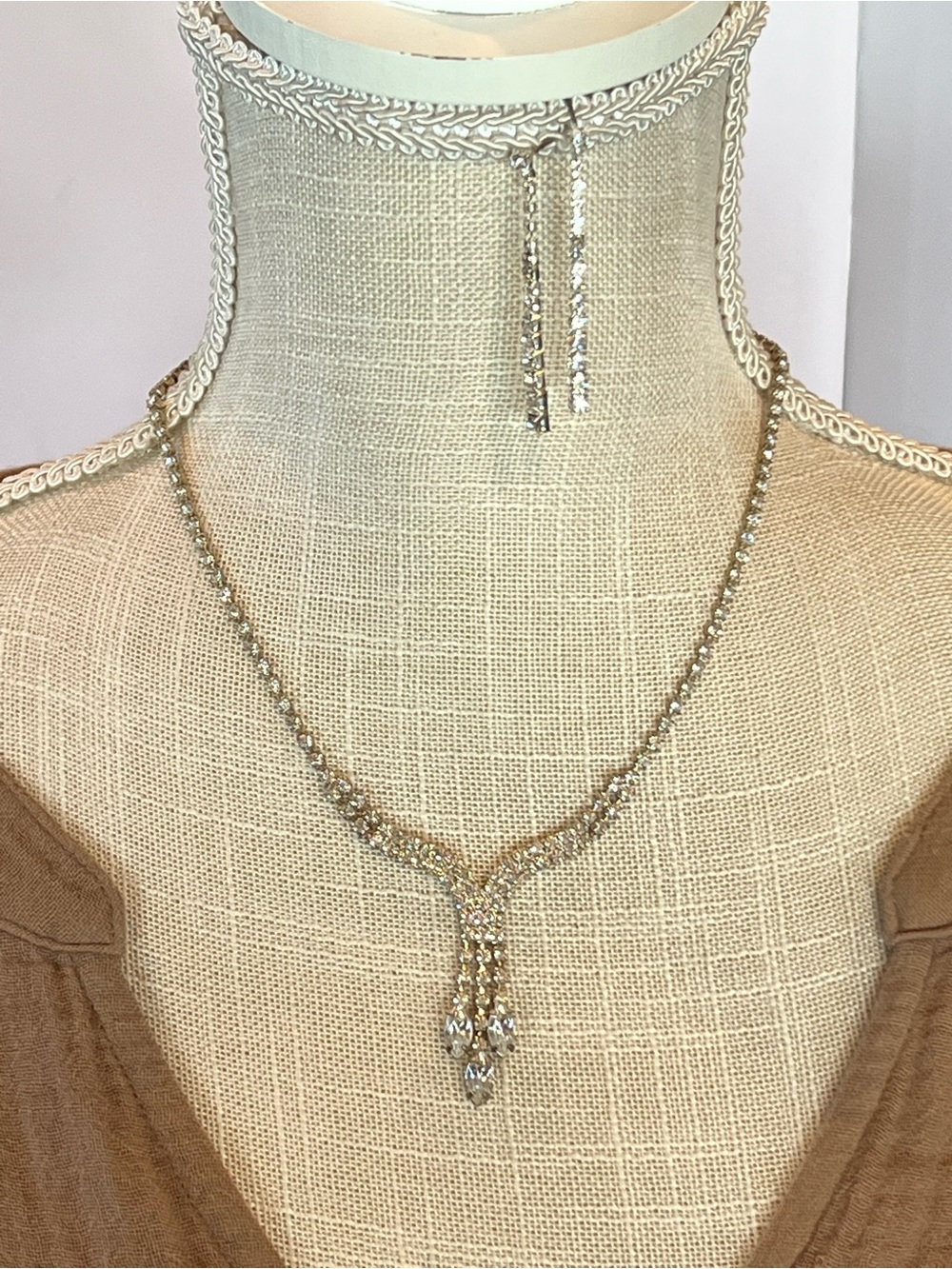 Rhinestone Necklace/Earrings Set